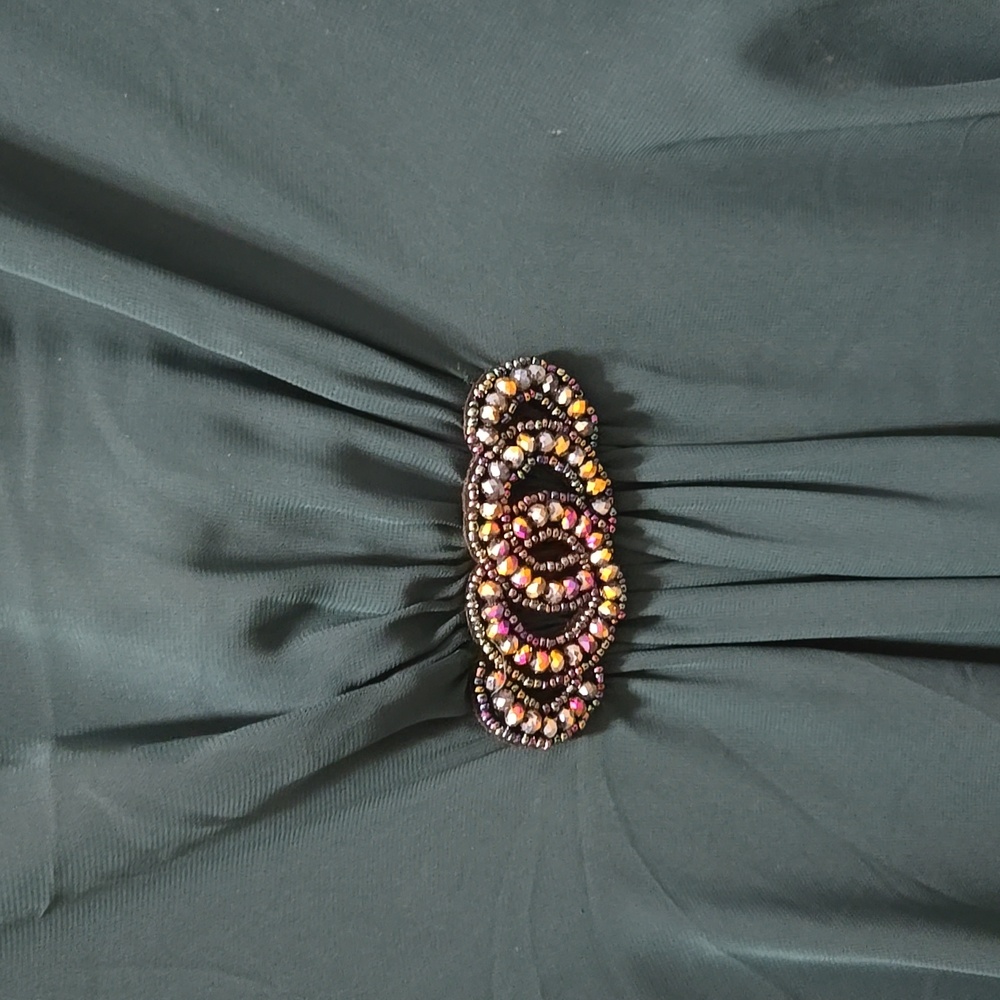 Ladies dress - Picture 2 of 14